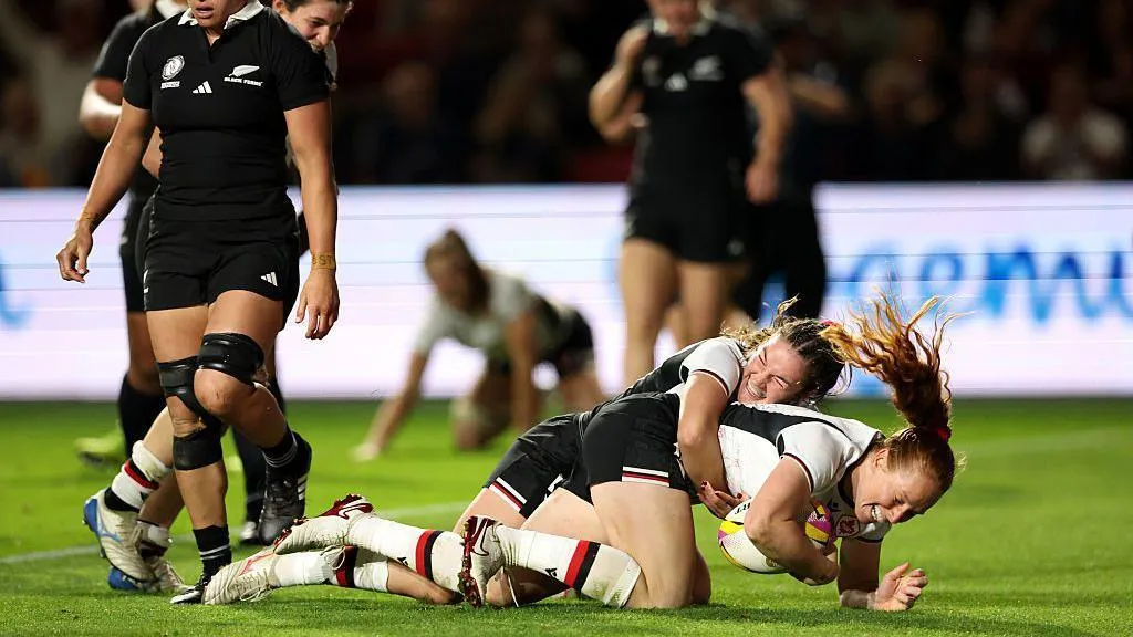 Sensational Canada trounce the Black Ferns to make final