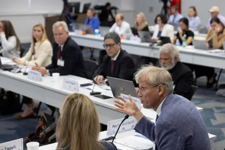 CDC Panel Advises Separate Immunizations against Chickenpox Instead of Combined Vaccine